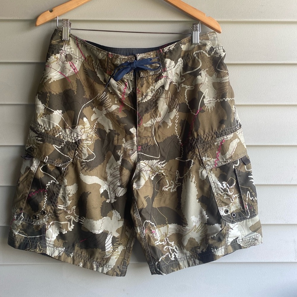 American Eagle Outfitters camo board shorts. Size 32
